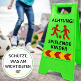 Friendly Fox 2 Stück Warnschilder Achtung spielende Kinder Aufsteller, 60 x 30 cm Sicherheitsschild Vorsicht Kinder Schild mit Reflektorstreifen