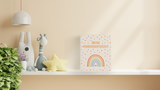 Friendly Fox Regenbogen Sammelordner Kinder, Erinnerungen Kindergarten Ordner, Meine Kindergartenzeit Ordner, DIN A4 Ordner für 350 Blatt, Rückenbreite 5,6 cm